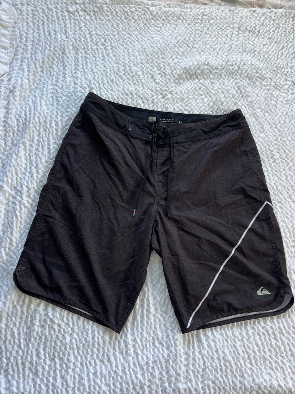 Quiksilver Black Men's Swim Boardshorts with Accent Trim*